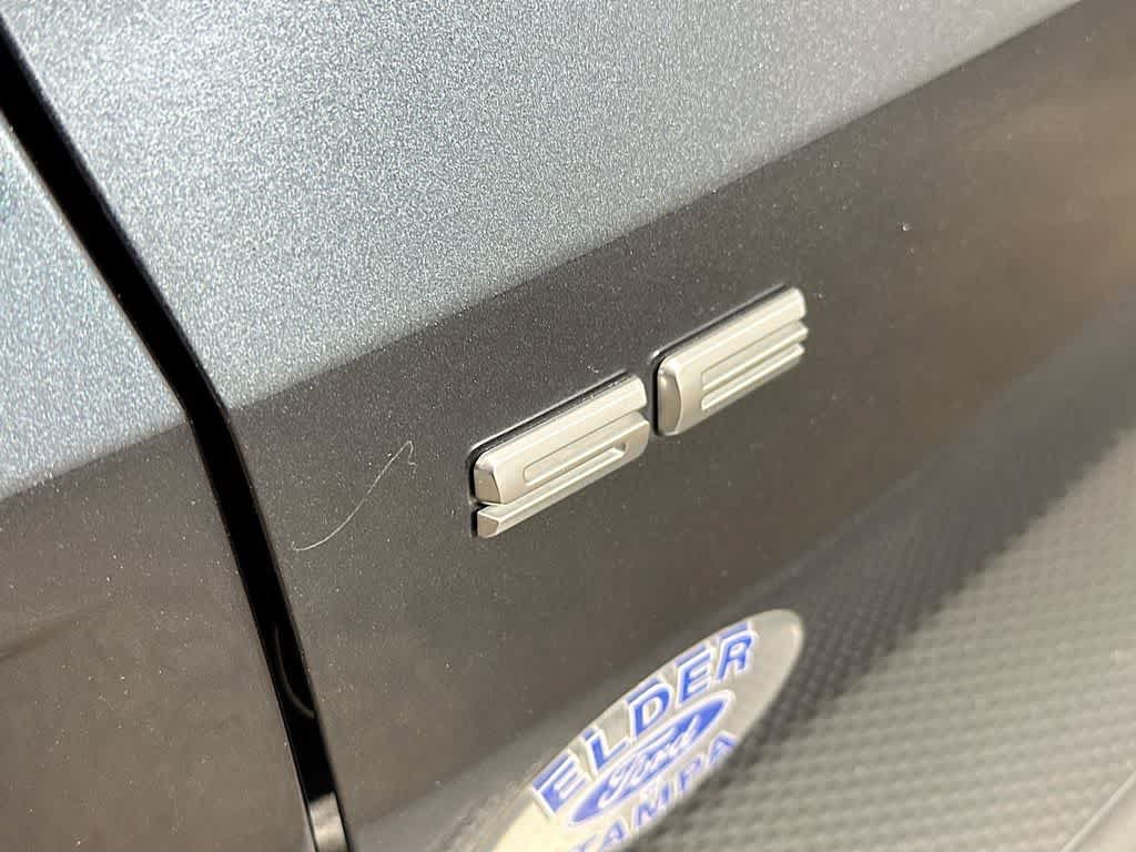Certified 2022 Ford Escape SE w/ SE Sport Appearance Package FWD image 7