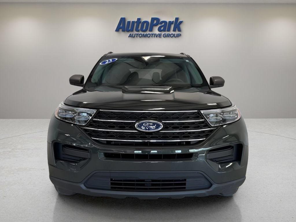 Certified 2023 Ford Explorer XLT w/ Class IV Trailer Tow Package AWD/4WD image 2