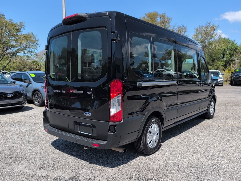 Certified 2022 Ford Transit 350 XLT image 3