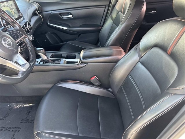 Used 2022 Nissan Sentra SR w/ SR Premium Package image 19