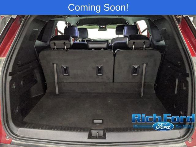 Used 2024 GMC Acadia Elevation image 18