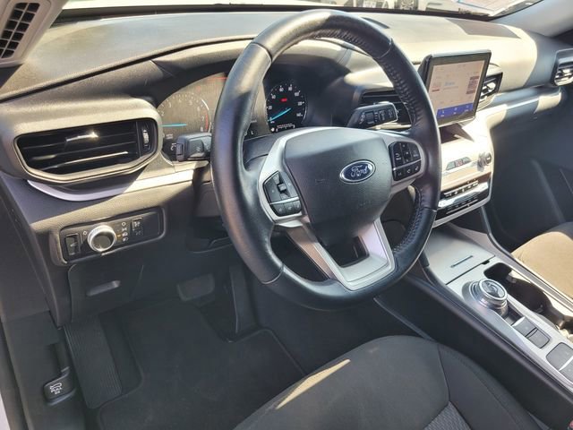 Certified 2022 Ford Explorer XLT image 9