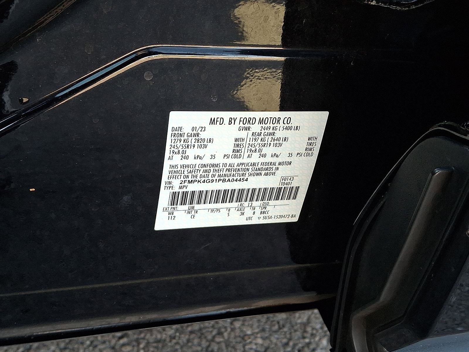 Certified 2023 Ford Edge SE w/ Black Appearance Package image 24