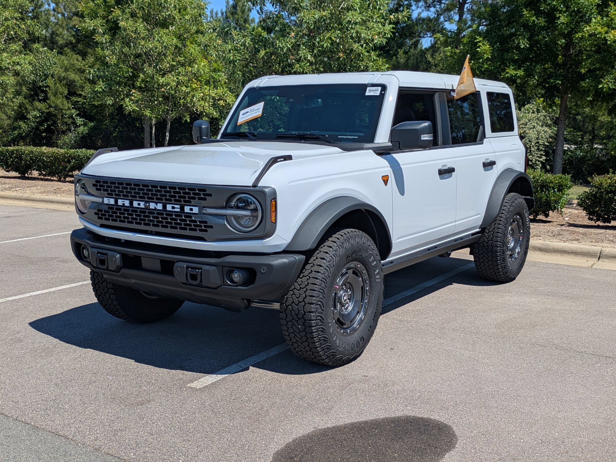 Certified 2025 Ford Bronco Badlands AWD/4WD image 8