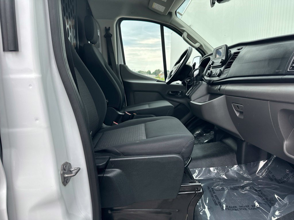 Certified 2025 Ford Transit 250 Low Roof w/ Exterior Upgrade Package RWD image 21