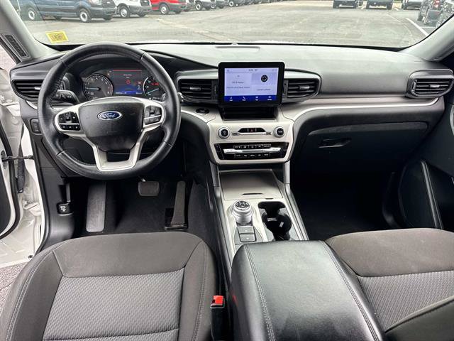 Certified 2023 Ford Explorer XLT AWD/4WD image 10