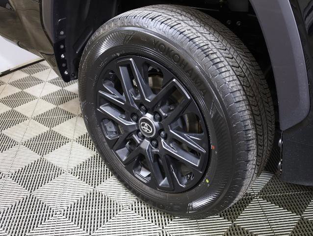 Used 2026 Toyota Tundra SR5 w/ SX Package AWD/4WD image 34