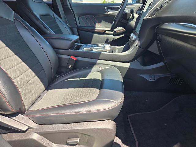 Certified 2023 Ford Edge ST-Line AWD/4WD image 9