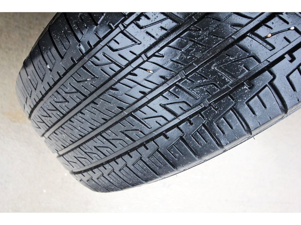 Certified 2022 Ford Explorer XLT w/ Equipment Group 202A image 31