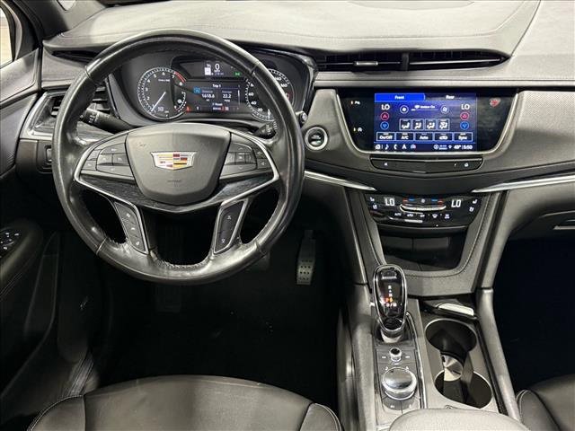 Used 2023 Cadillac XT5 Premium Luxury image 12
