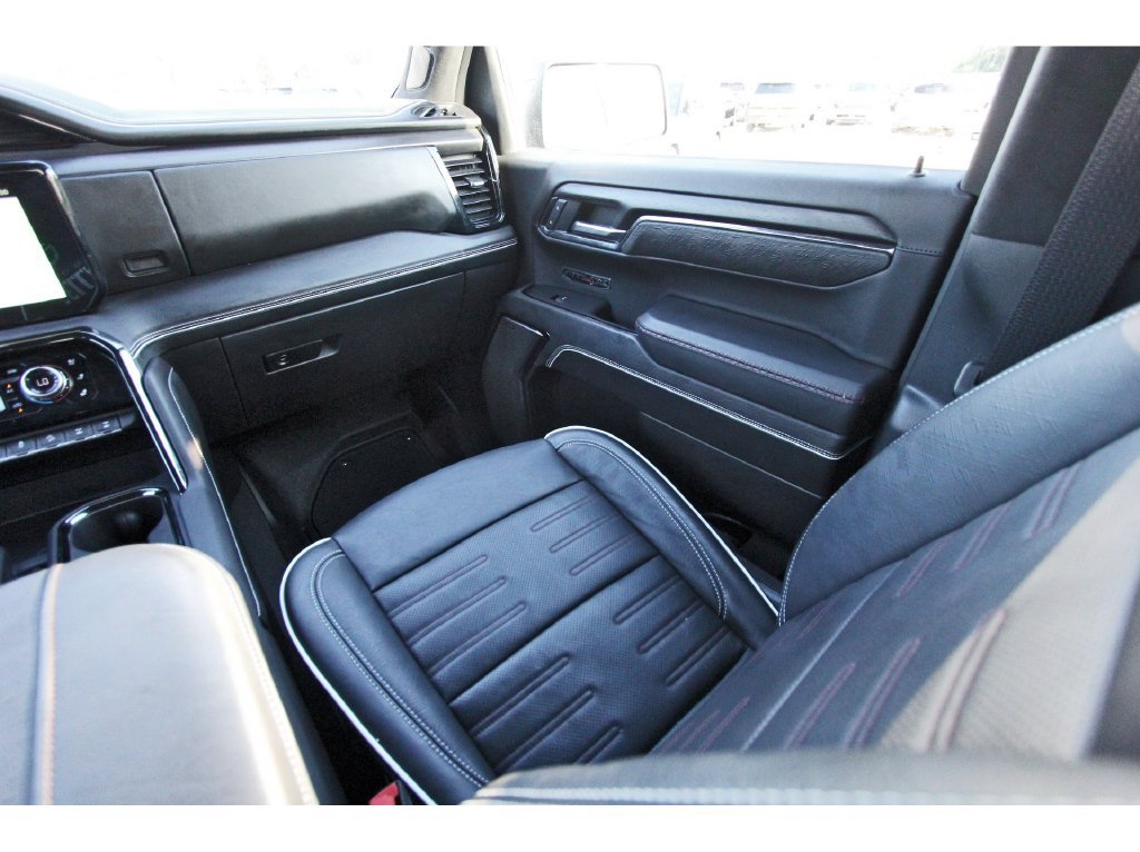 Used 2024 GMC Sierra 1500 AT4X AWD/4WD image 11