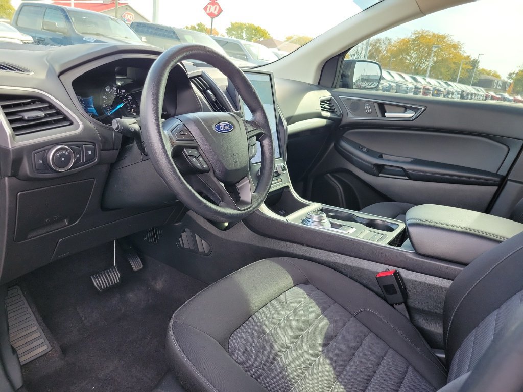 Certified 2022 Ford Edge SE w/ Black Appearance Package AWD/4WD image 22