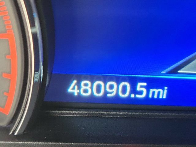 Certified 2022 Ford Explorer XLT w/ Equipment Group 202A AWD/4WD image 32