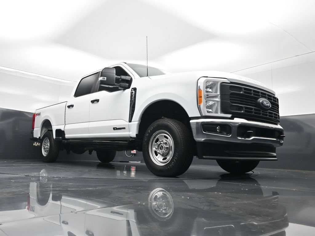 Certified 2023 Ford F250 XL w/ FX4 Off-Road Package AWD/4WD image 45