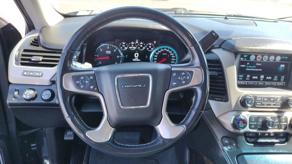 Used 2019 GMC Yukon XL Denali w/ Open Road Package AWD/4WD image 16