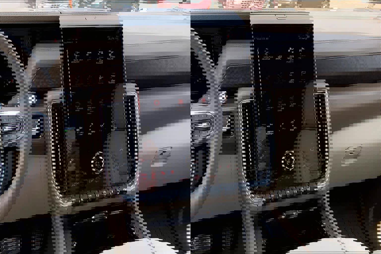 Used 2025 GMC Yukon XL Denali w/ LPO, Floor Liner Package image 7