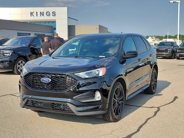 Certified 2024 Ford Edge ST-Line AWD/4WD image 25