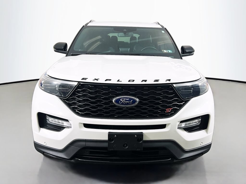 Certified 2020 Ford Explorer ST w/ ST Street Pack AWD/4WD image 3