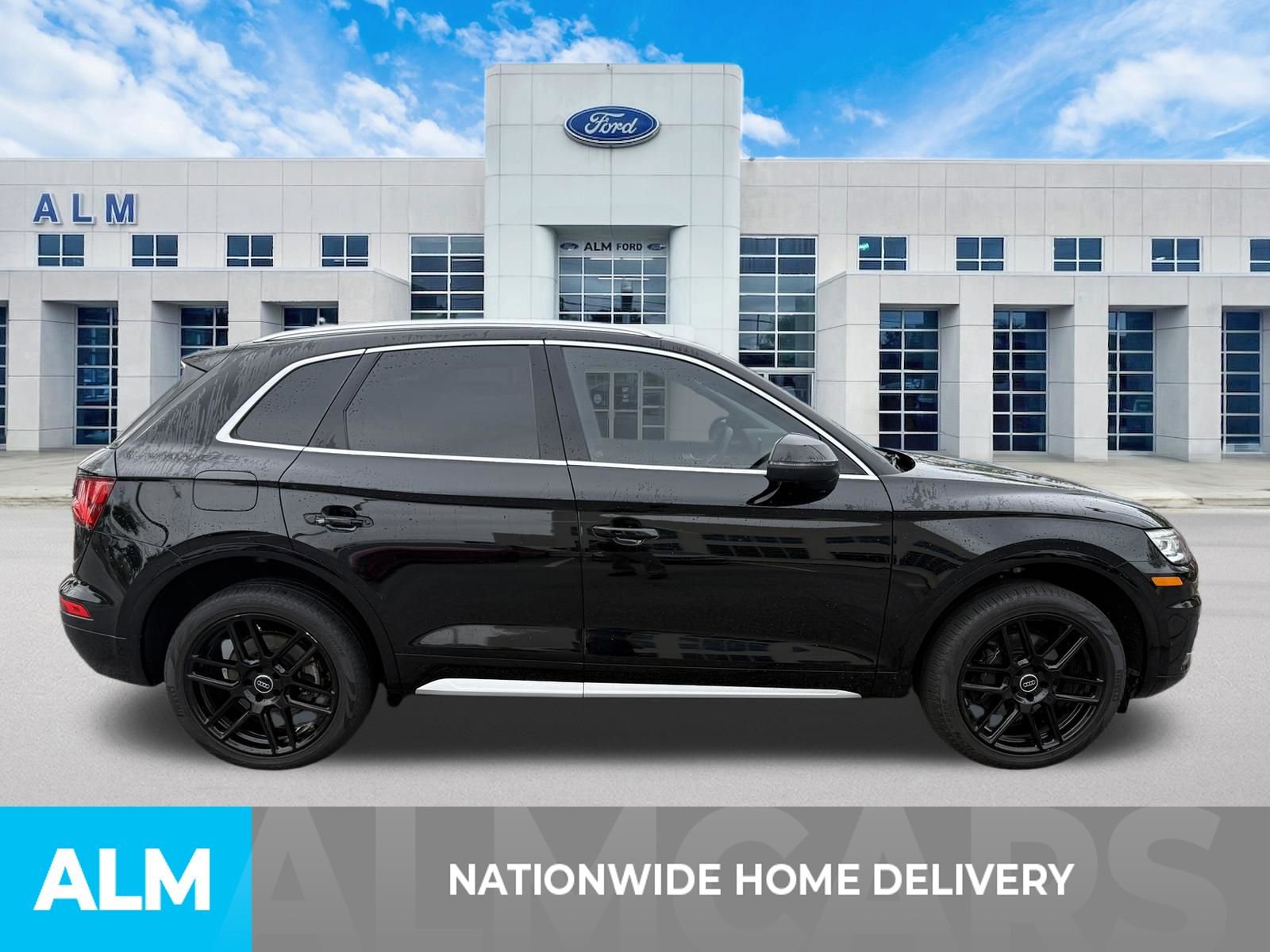 Used 2020 Audi Q5 2.0T Premium w/ Convenience Package AWD/4WD image 4