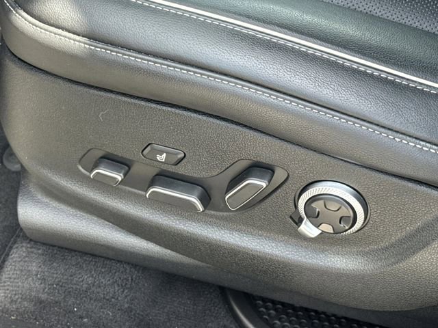 Used 2024 Genesis GV80 2.5T w/ Prestige Package image 43