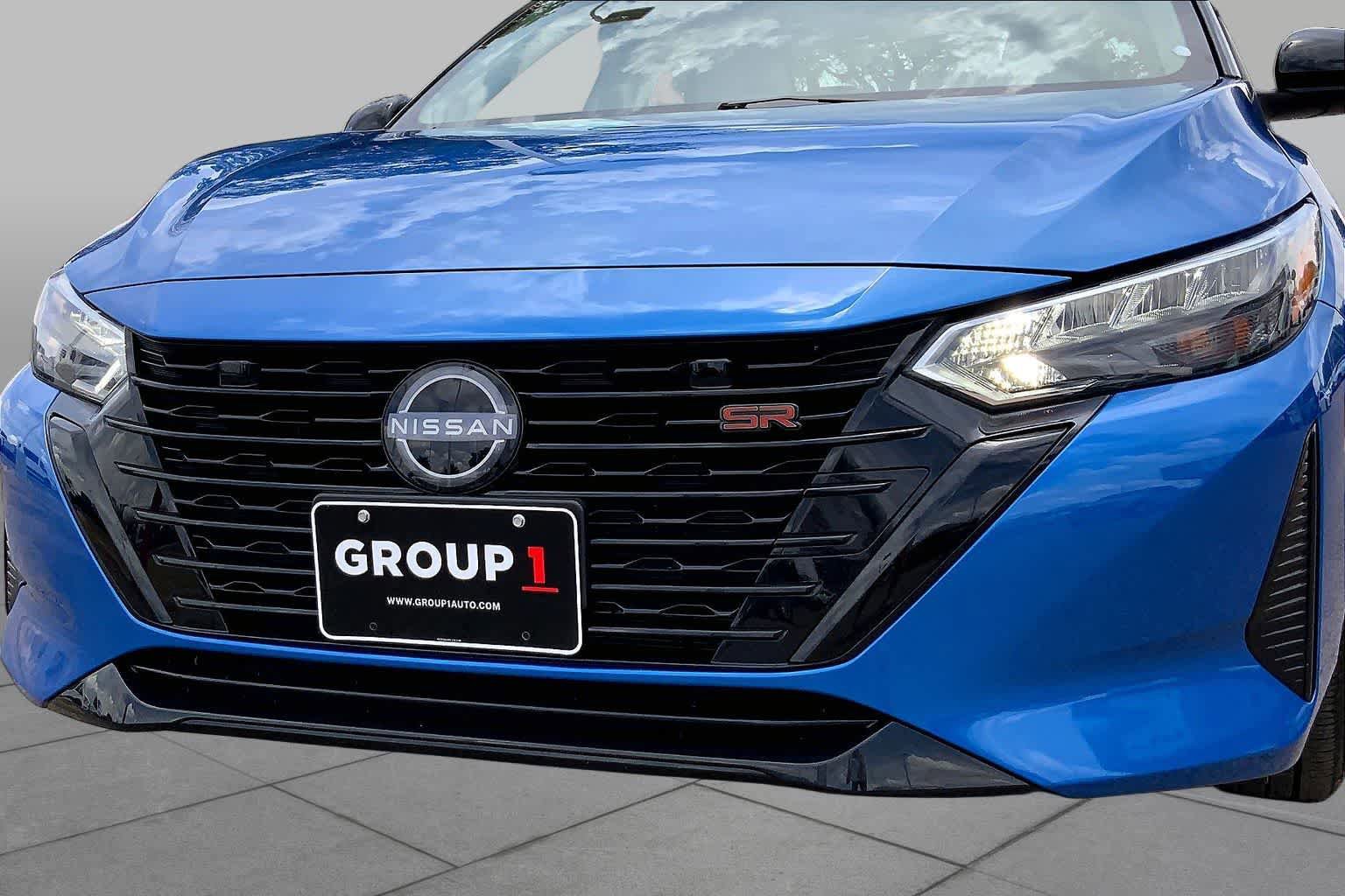 Used 2025 Nissan Sentra SR w/ Midnight Edition FWD image 30