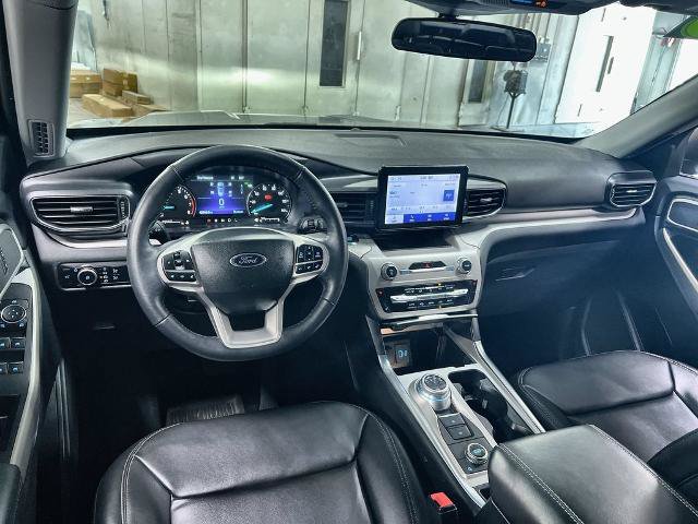 Certified 2023 Ford Explorer XLT w/ Equipment Group 202A AWD/4WD image 19