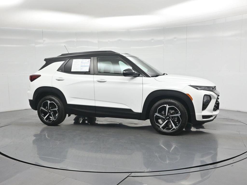 Used 2021 Chevrolet TrailBlazer RS FWD image 21