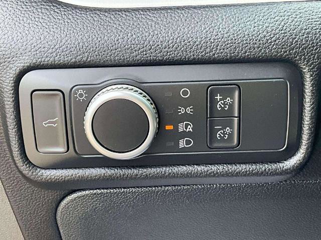 Certified 2022 Ford Explorer XLT w/ Class IV Trailer Tow Package image 21