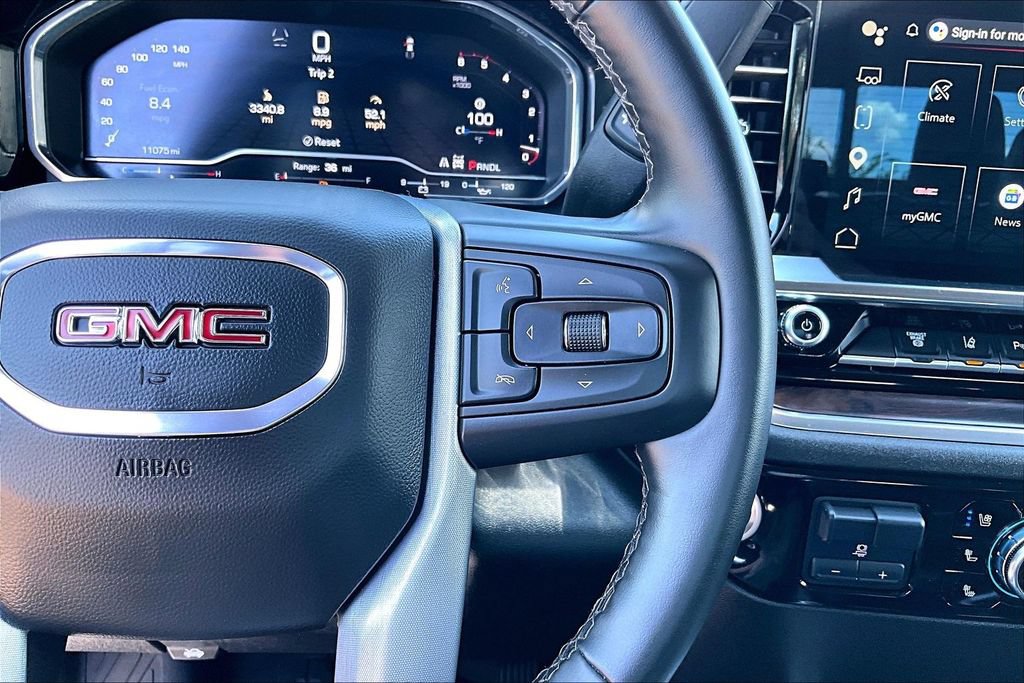 Used 2025 GMC Sierra 3500 SLT w/ SLT Premium Package AWD/4WD image 20
