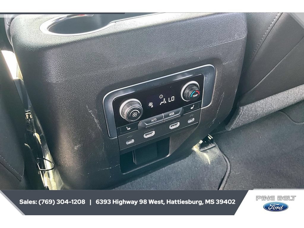 Used 2021 Chevrolet Tahoe Z71 w/ Z71 Signature Package AWD/4WD image 25