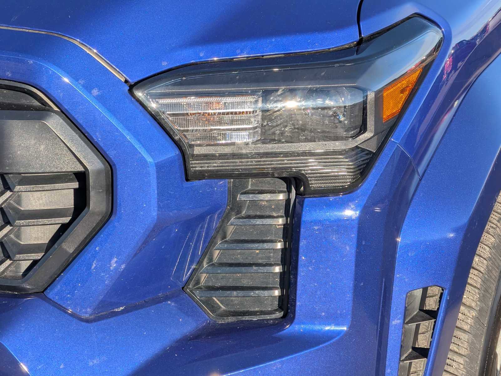 Used 2025 Toyota Tacoma TRD Sport w/ TRD Sport Premium Package image 10