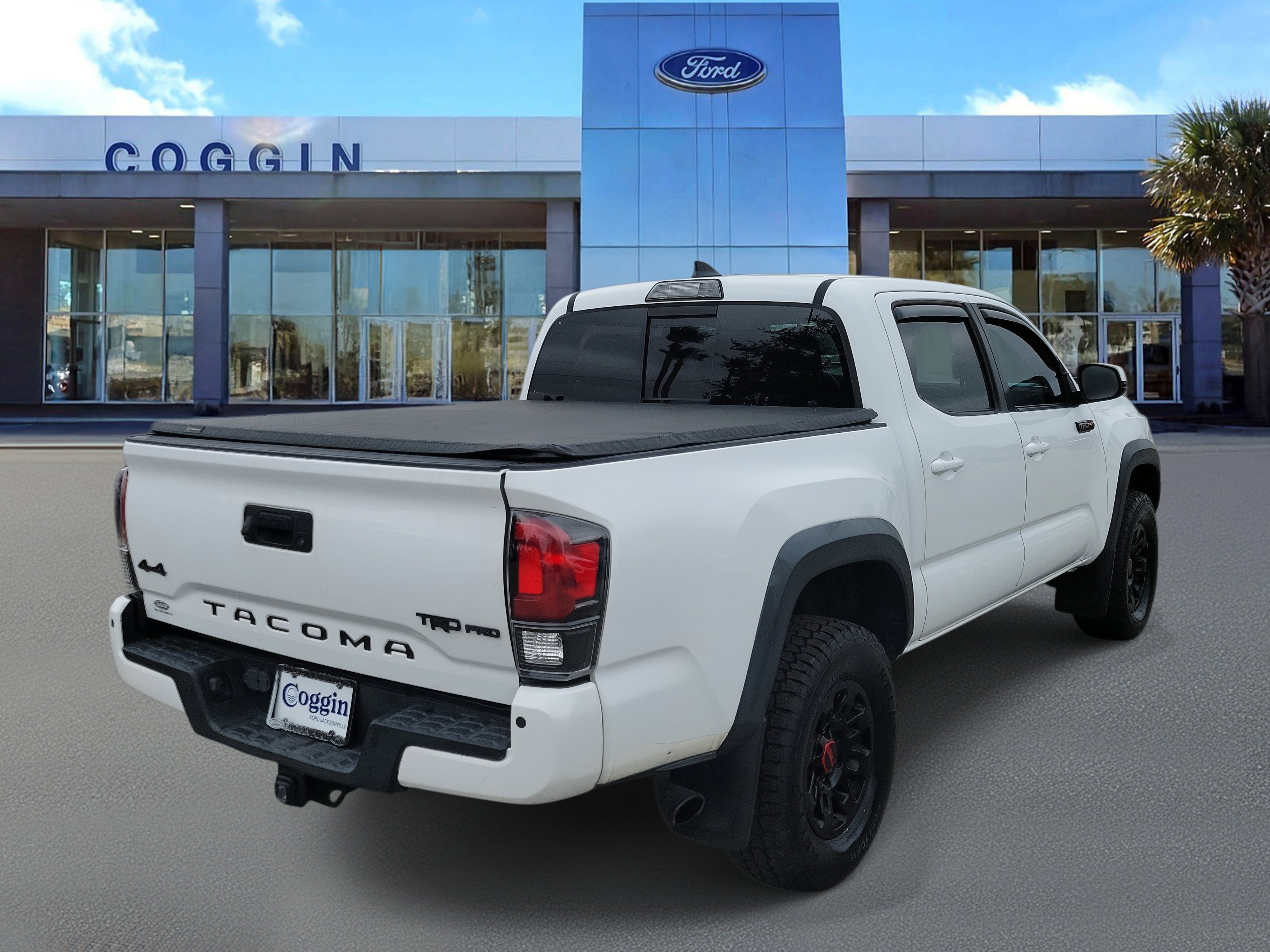 Used 2019 Toyota Tacoma TRD Pro image 3