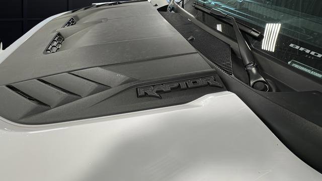 Certified 2024 Ford Bronco Raptor w/ Interior Carbon Fiber Pack 6 AWD/4WD image 42
