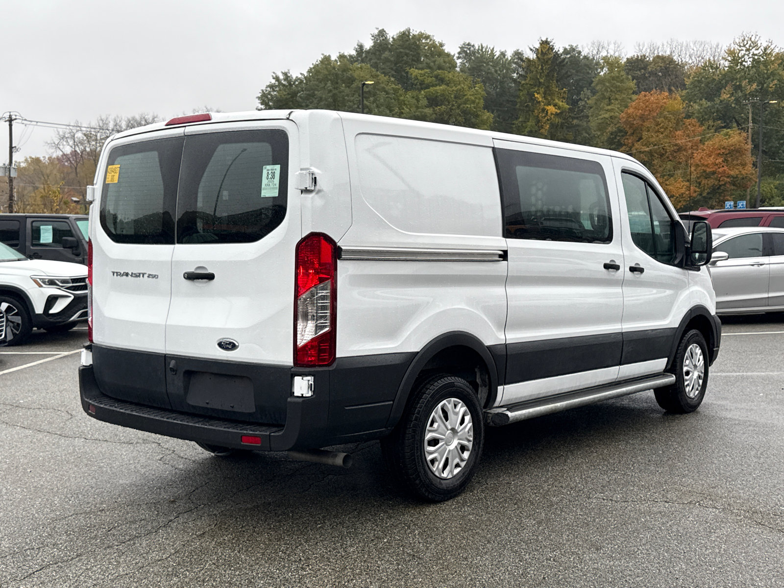 Certified 2025 Ford Transit 250 Low Roof w/ Exterior Upgrade Package RWD image 4