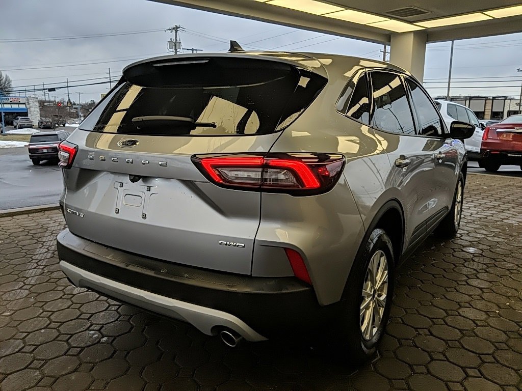 Certified 2023 Ford Escape Active image 3