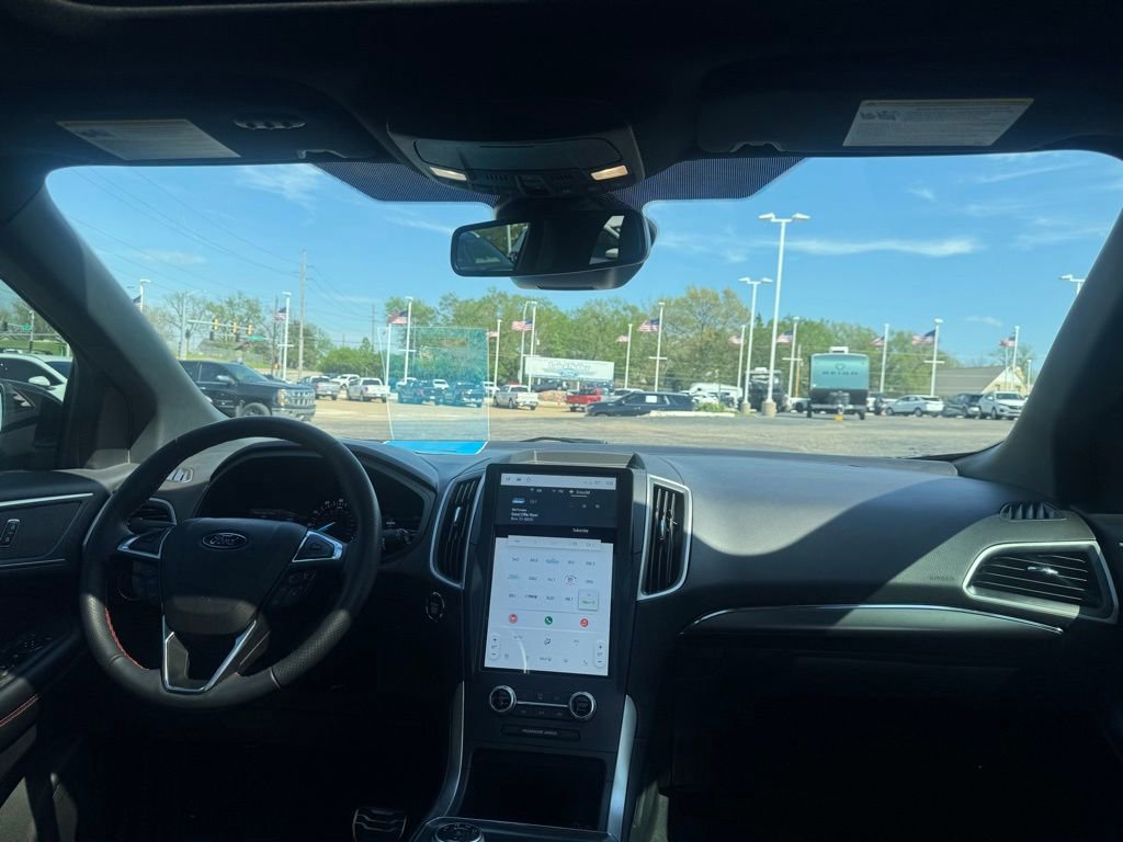 Certified 2024 Ford Edge ST-Line image 10