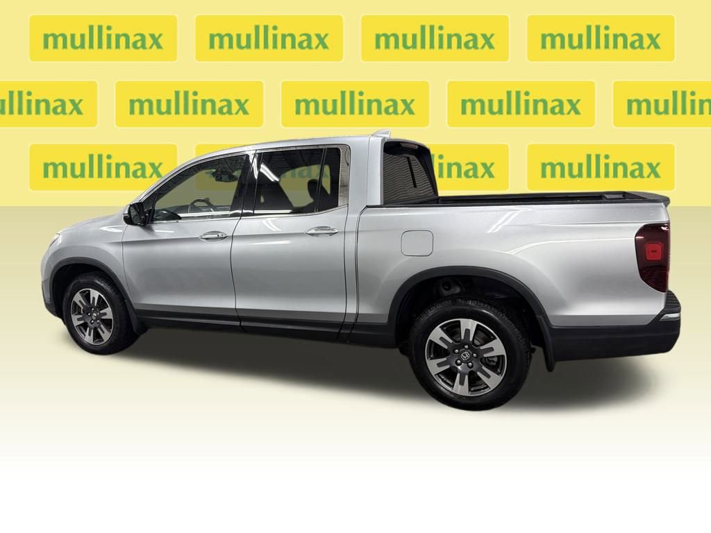 Used 2017 Honda Ridgeline RTL-E image 3