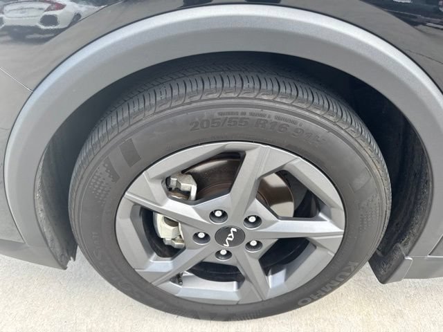 Used 2025 Kia K4 FWD image 10
