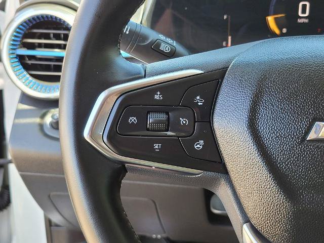 Used 2025 Chevrolet Trax LT w/ Driver Confidence Package FWD image 25