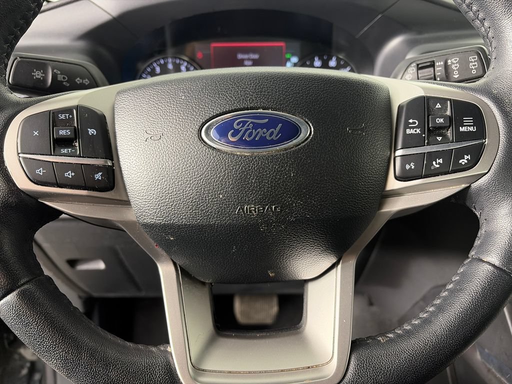 Certified 2024 Ford Explorer XLT w/ Equipment Group 202A AWD/4WD image 16