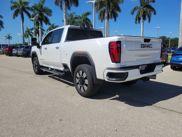 Used 2025 GMC Sierra 2500 Denali AWD/4WD image 4