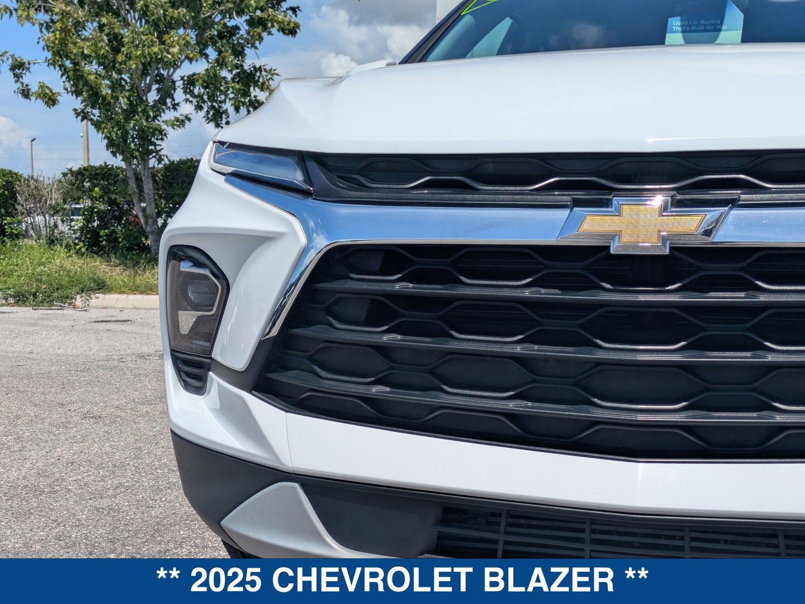 Used 2025 Chevrolet Blazer LT FWD image 10