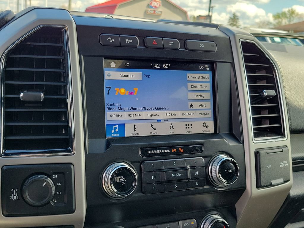 Certified 2019 Ford F150 Lariat w/ Equipment Group 502A Luxury image 27