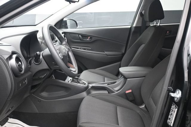 Used 2023 Hyundai Kona SEL AWD/4WD image 6