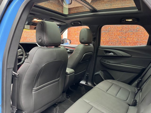 Used 2024 Chevrolet TrailBlazer RS w/ Convenience Package image 24