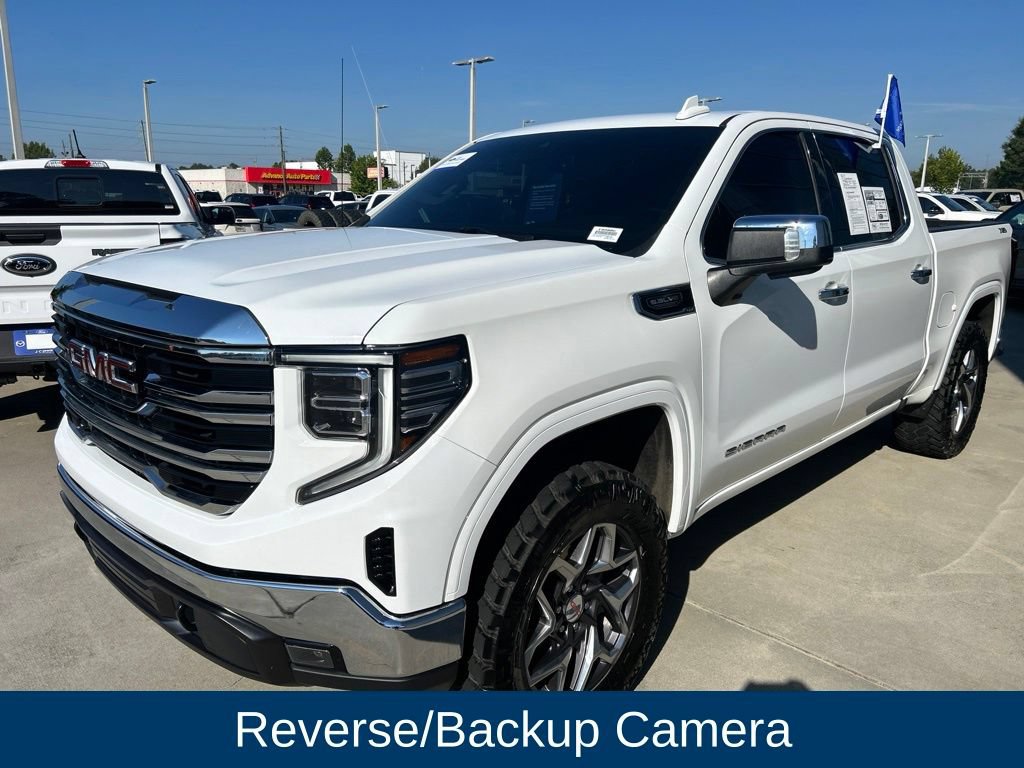 Used 2024 GMC Sierra 1500 SLT AWD/4WD image 3