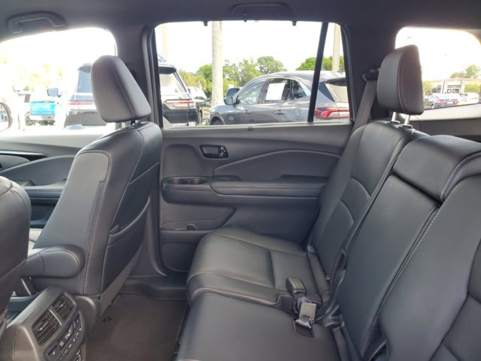 Used 2023 Honda Passport Elite image 31