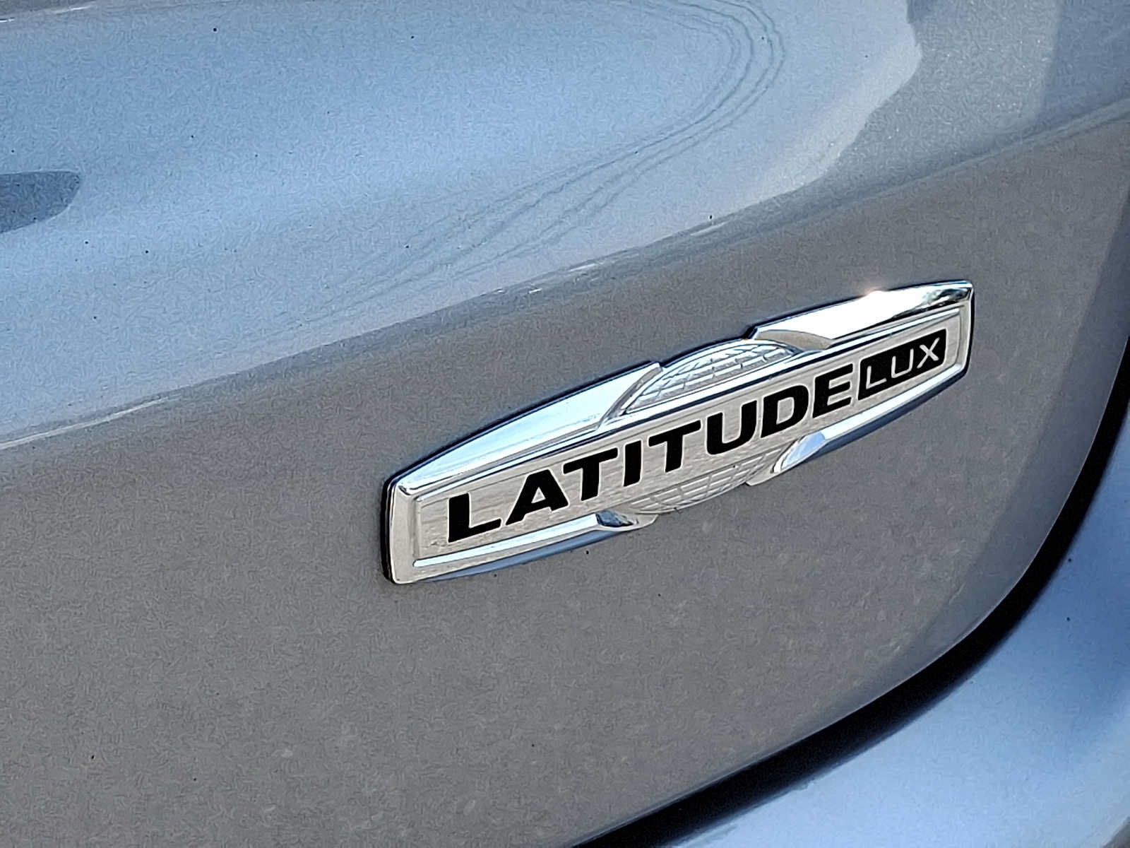 Used 2023 Jeep Compass Latitude AWD/4WD image 31
