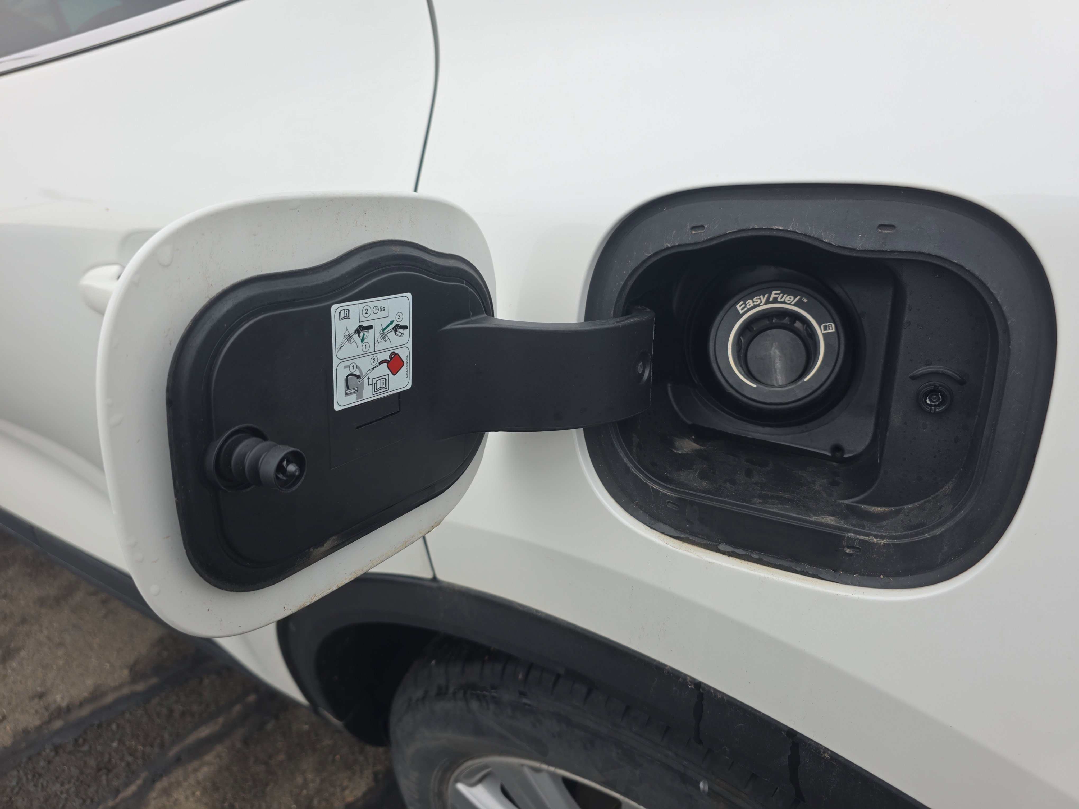 Certified 2022 Ford Escape Titanium w/ Titanium Elite Package image 15