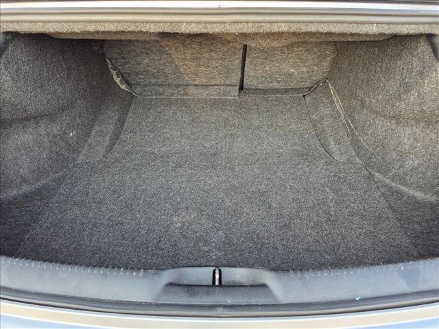 Used 2017 Chrysler 300 Limited AWD/4WD image 6